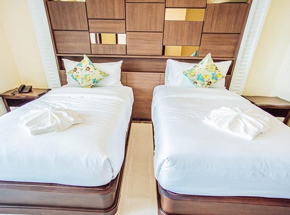 March Hotel Патая Екстериор снимка