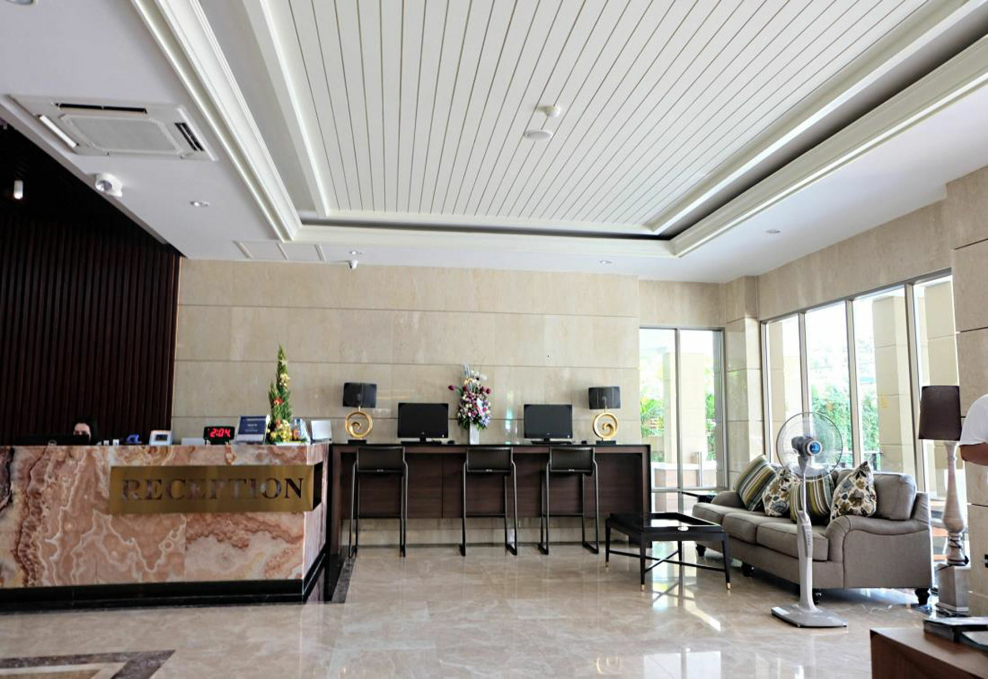 March Hotel Патая Екстериор снимка